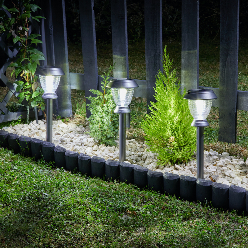 Triton 365 Solar Stake Light 4pk