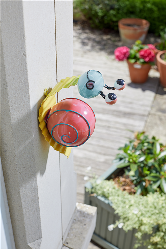 Snazee Snail Hanger On
