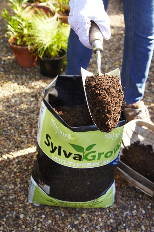 SylvaGrow Multi Purpose Compost Peat Free 40L - Image 2