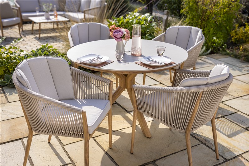 Hartman Portico 4 Seat Round Set - Image 3